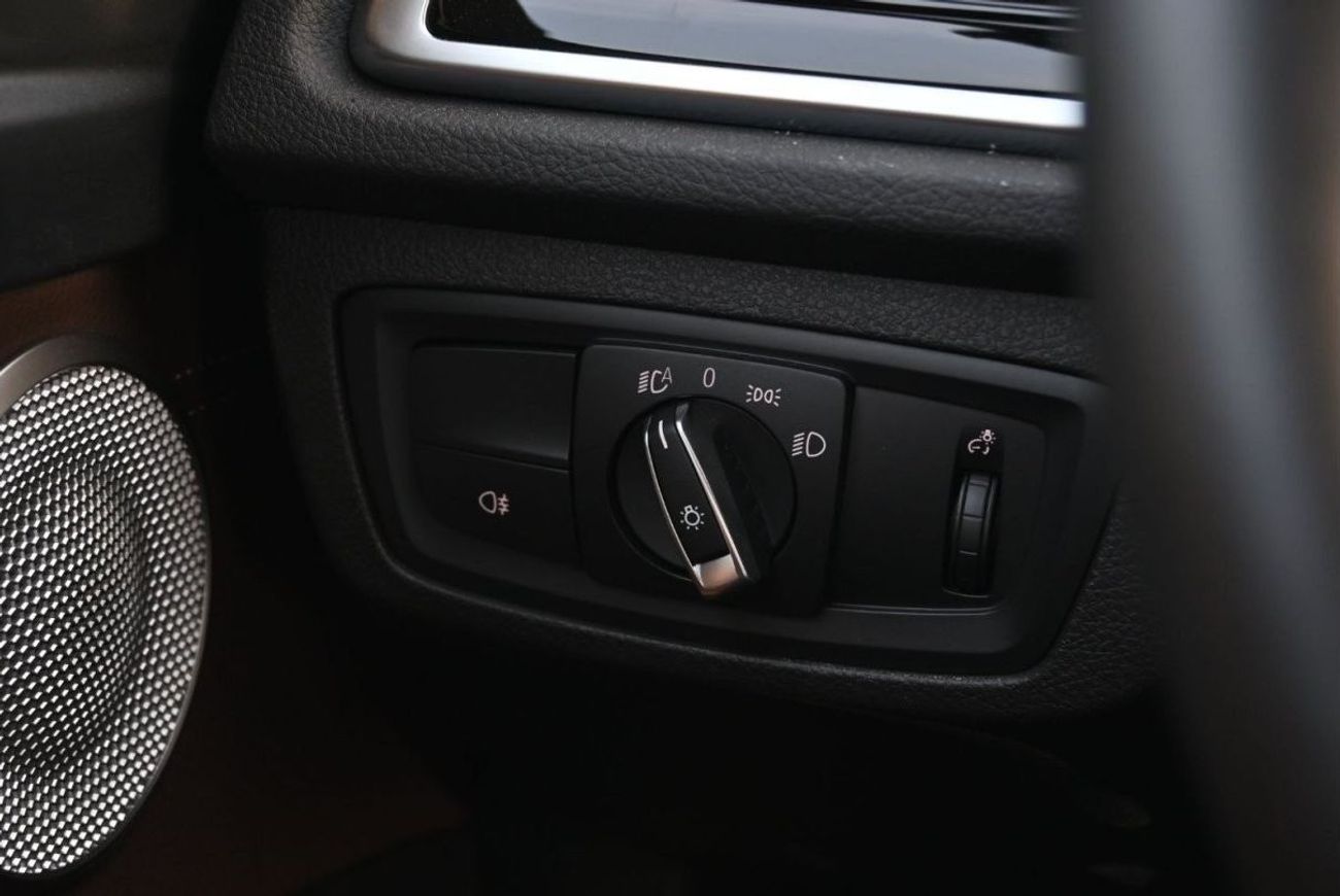 BMW 120i BMW 120i M Sport 1.5L Petrol, 7 DCT, Color White Model 2023