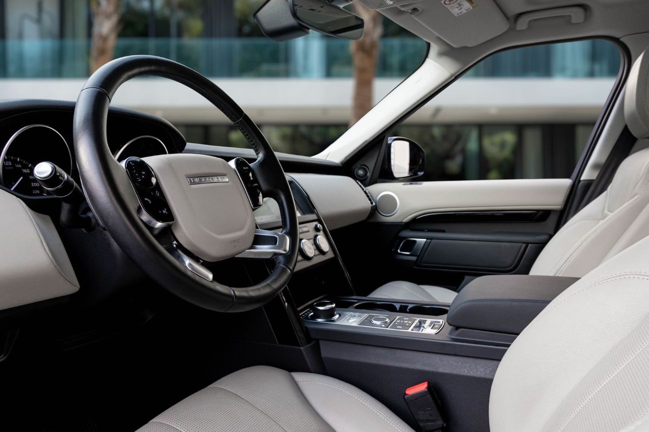 Land Rover Discovery HSE | 2,409 P.M  | 0% Downpayment | IMMACULATE CONDITION!