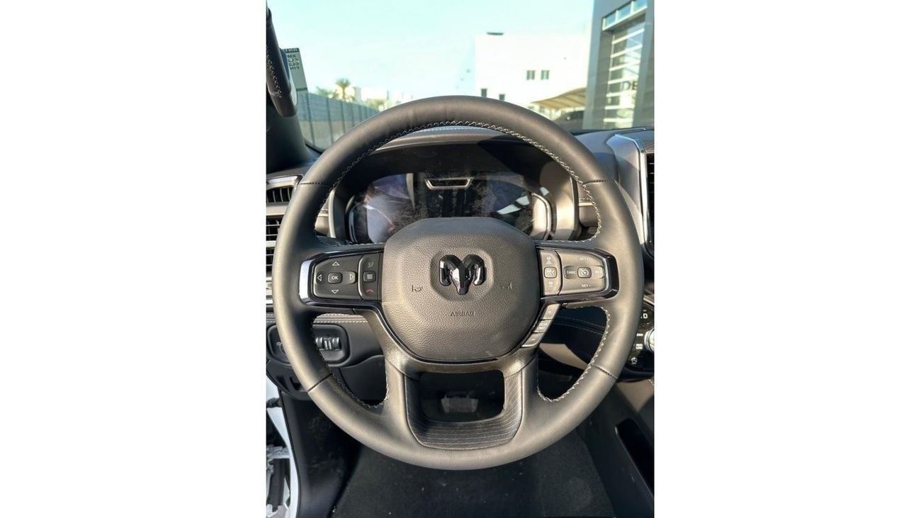 RAM 1500 5.7L PETROL V8 LIMITED AUTOMATIC TRANSMISSION