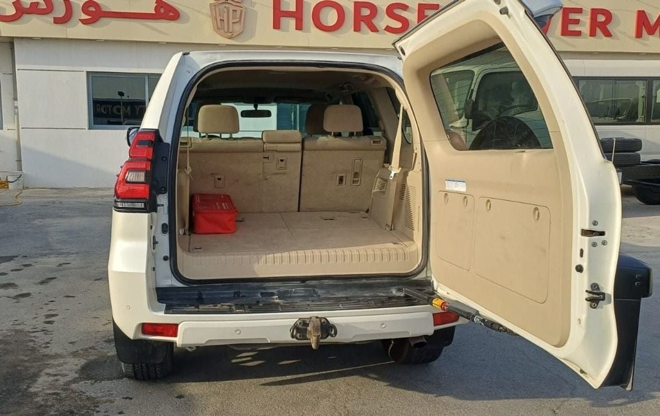 Toyota Prado USED TOYOTA PRADO TX-L COLOR WHITE MODEL 2023