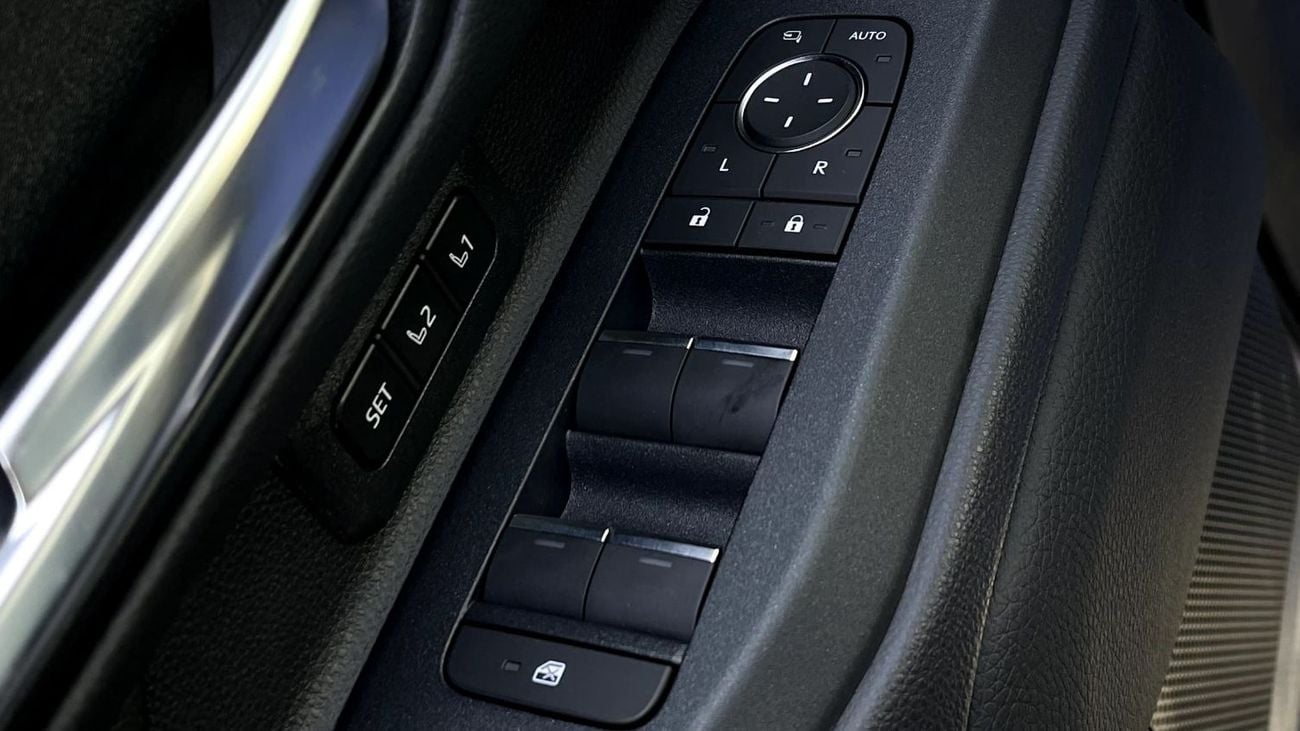 Toyota Prado TOYOTA PRADO L250 2.4 TURBO PETROL LUXURY FULL OPTION