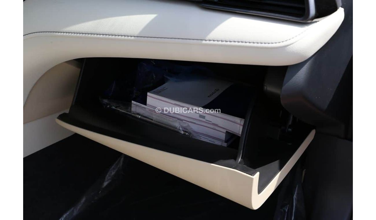 تويوتا كامري 2.5L GLE PET A/T - 23YM -  w/SUNRF - SIL_BEIG (EXPORT OFFER)