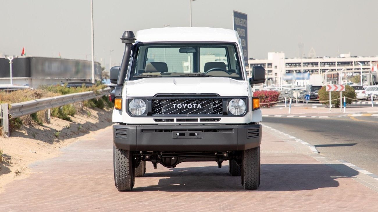 تويوتا لاند كروزر 70 LC 78 HARDTOP 4.0L MT 2025 TOYOTA LAND CRUISER 78 SERIES 4.0L PETROL 3 DOOR MANUAL TRANSMISSION