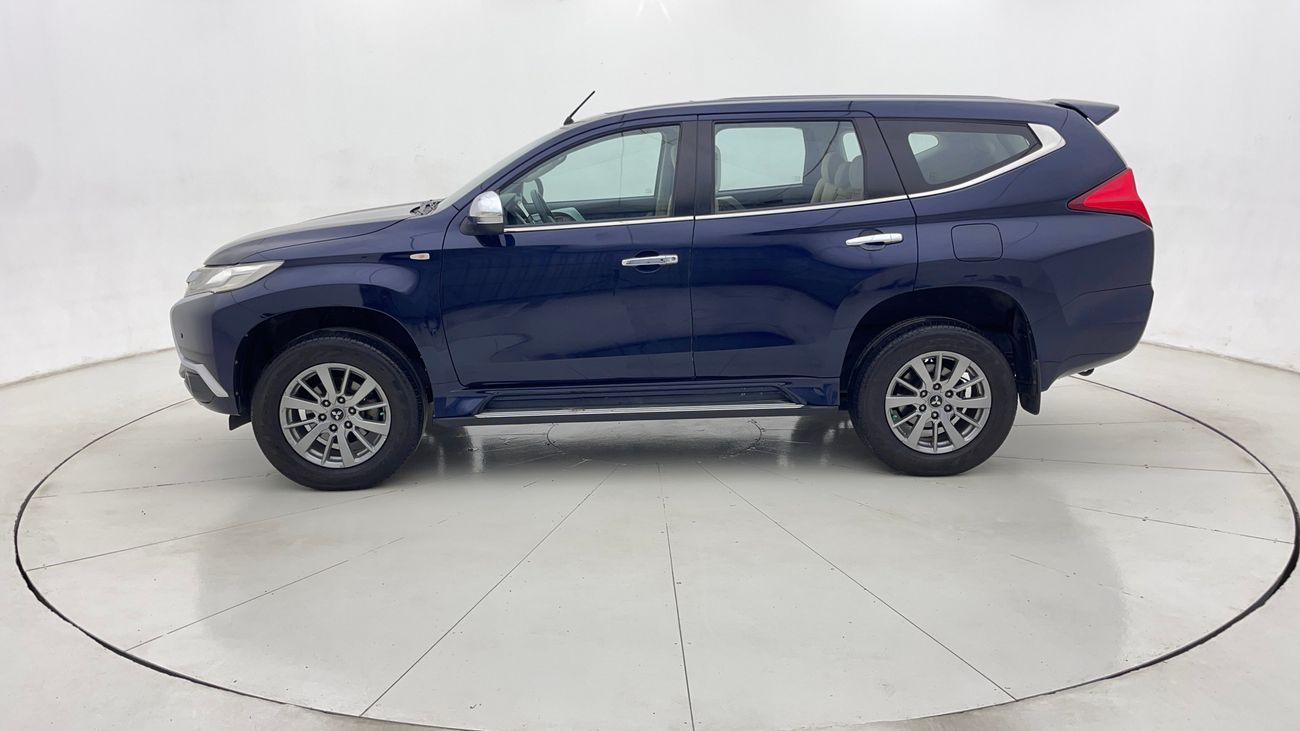 ميتسوبيشي مونتيرو سبورت GLX MID 3 | بدون دفعة مقدمة | اختبار القيادة في المنزل