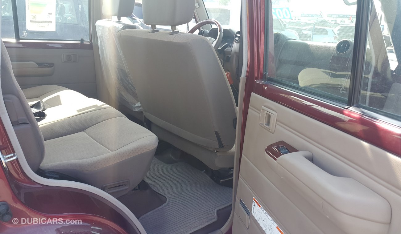 Toyota Land Cruiser Pickup Hard Top Double Cabin V8 Diesel 2021