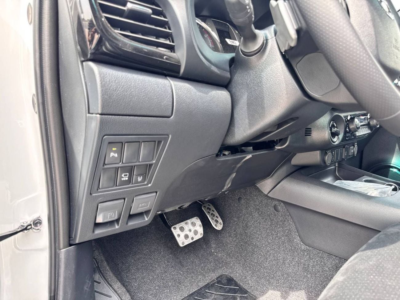 Toyota Hilux 2026 TOYOTA HILUX DCAB PUP 4X4 4.0L PETROL AT GR-S RR STEP RED FLAP GCC BRAND NEW 0KM FOR EXPORT ONL