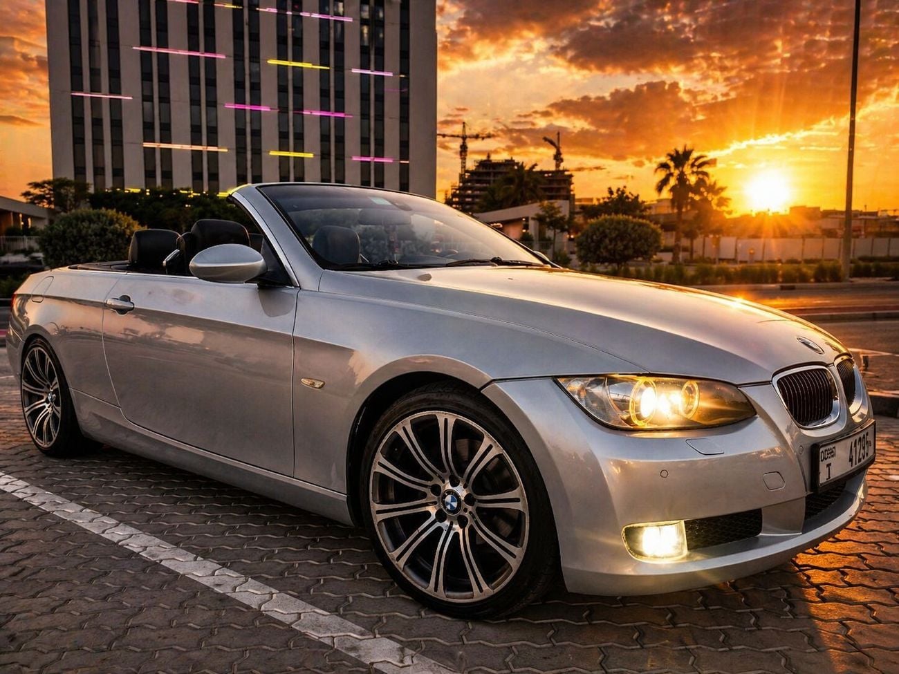 بي أم دبليو 325i E93 Hard Top Convertible