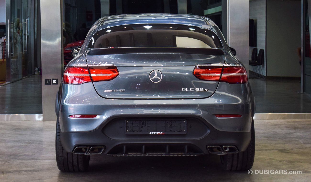 مرسيدس بنز GLC 63 AMG S V8 Biturbo 4Matic+