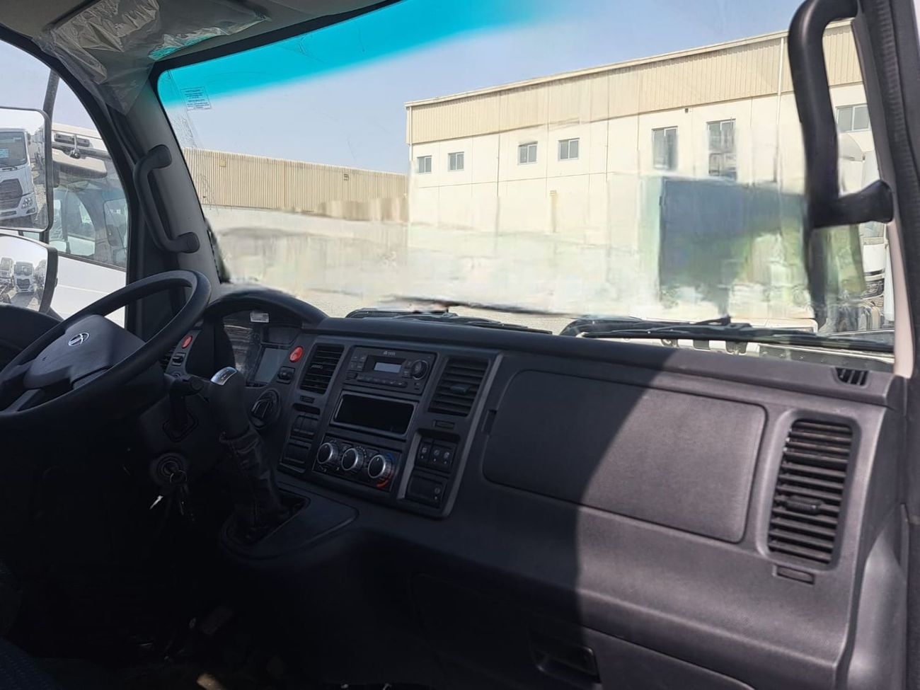 Tata Ultra T7 TATA ULTRA T.7