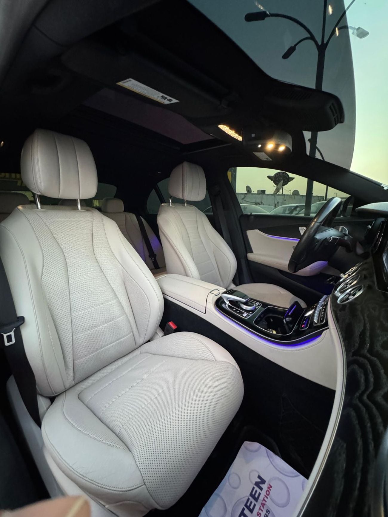 مرسيدس بنز E300 