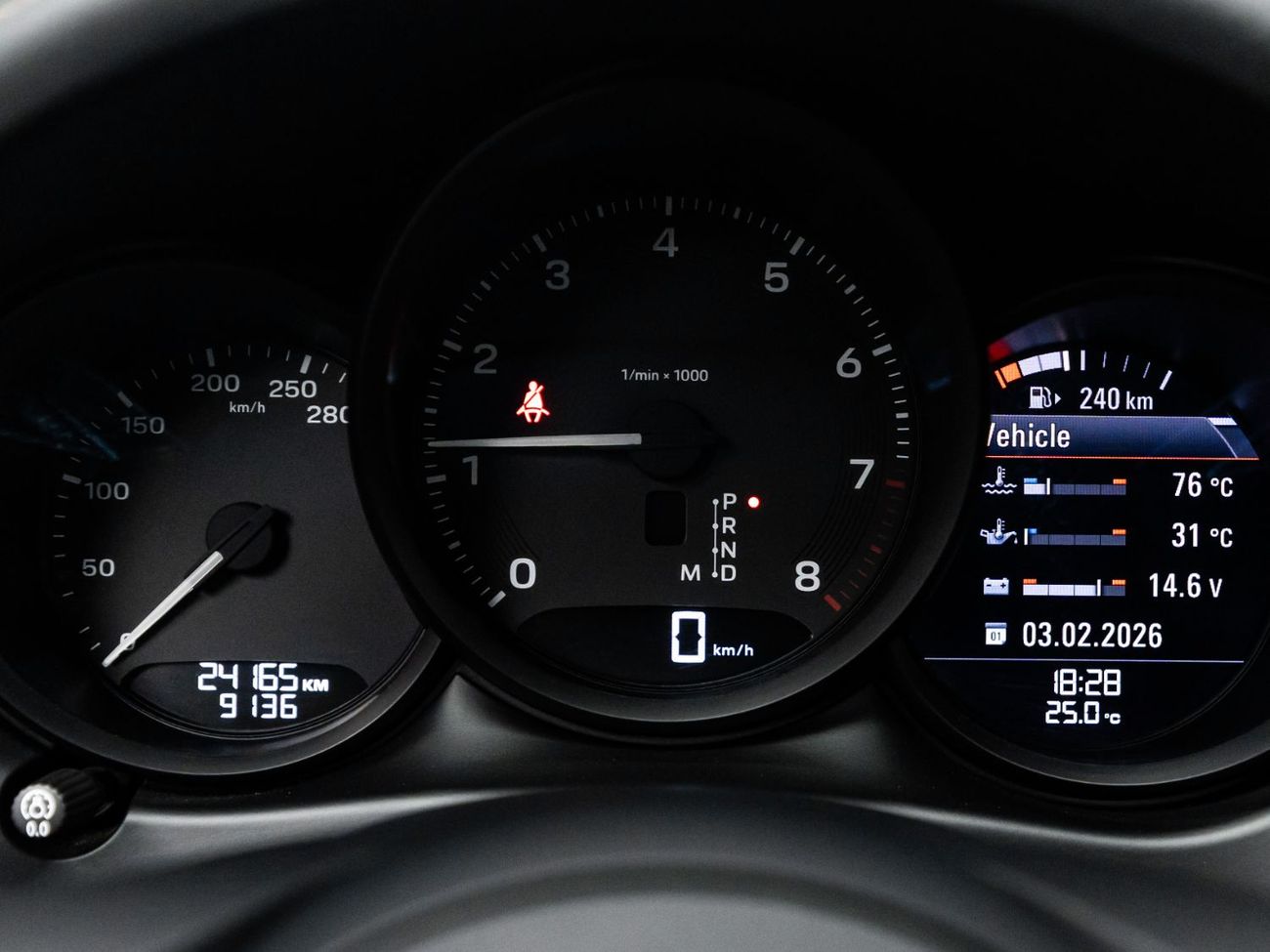 Porsche Macan Std 2.0L (252 HP) 2024 Porsche Macan, 2.0L TC I4, 4WD, 248 bhp, 7 Speed Automatic