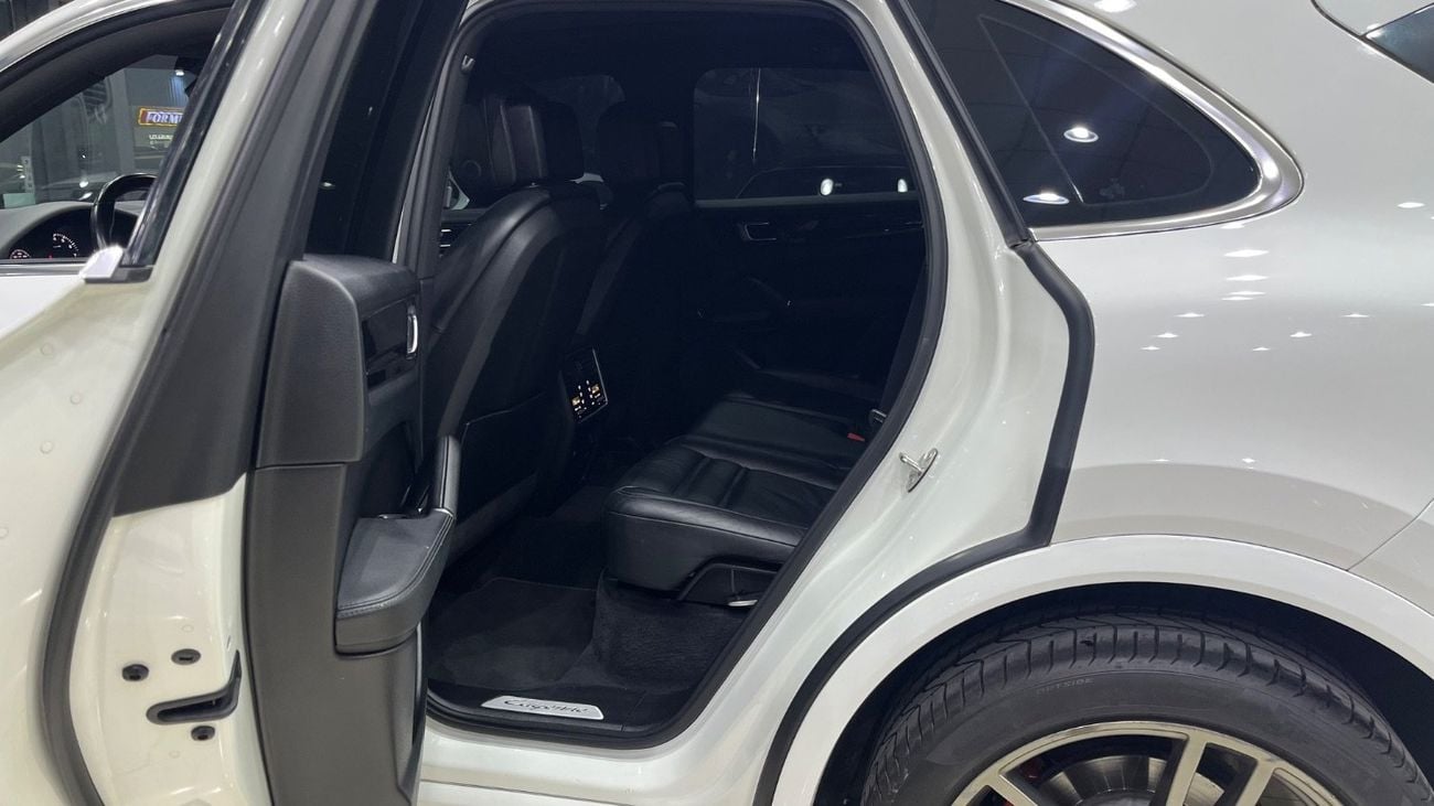 Porsche Cayenne STD