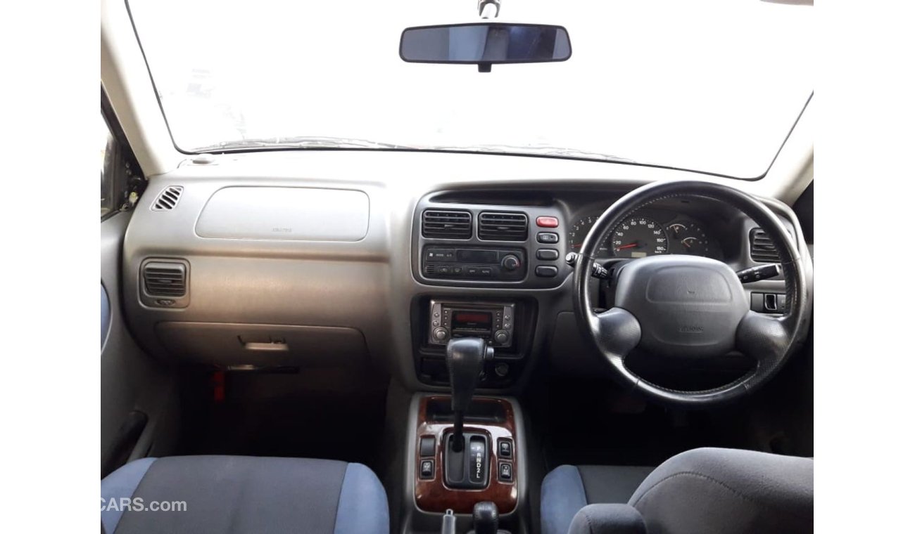 سوزوكي إيسكودو Suzuki Escudo RIGHT HAND DRIVE (Stock no PM 233 )