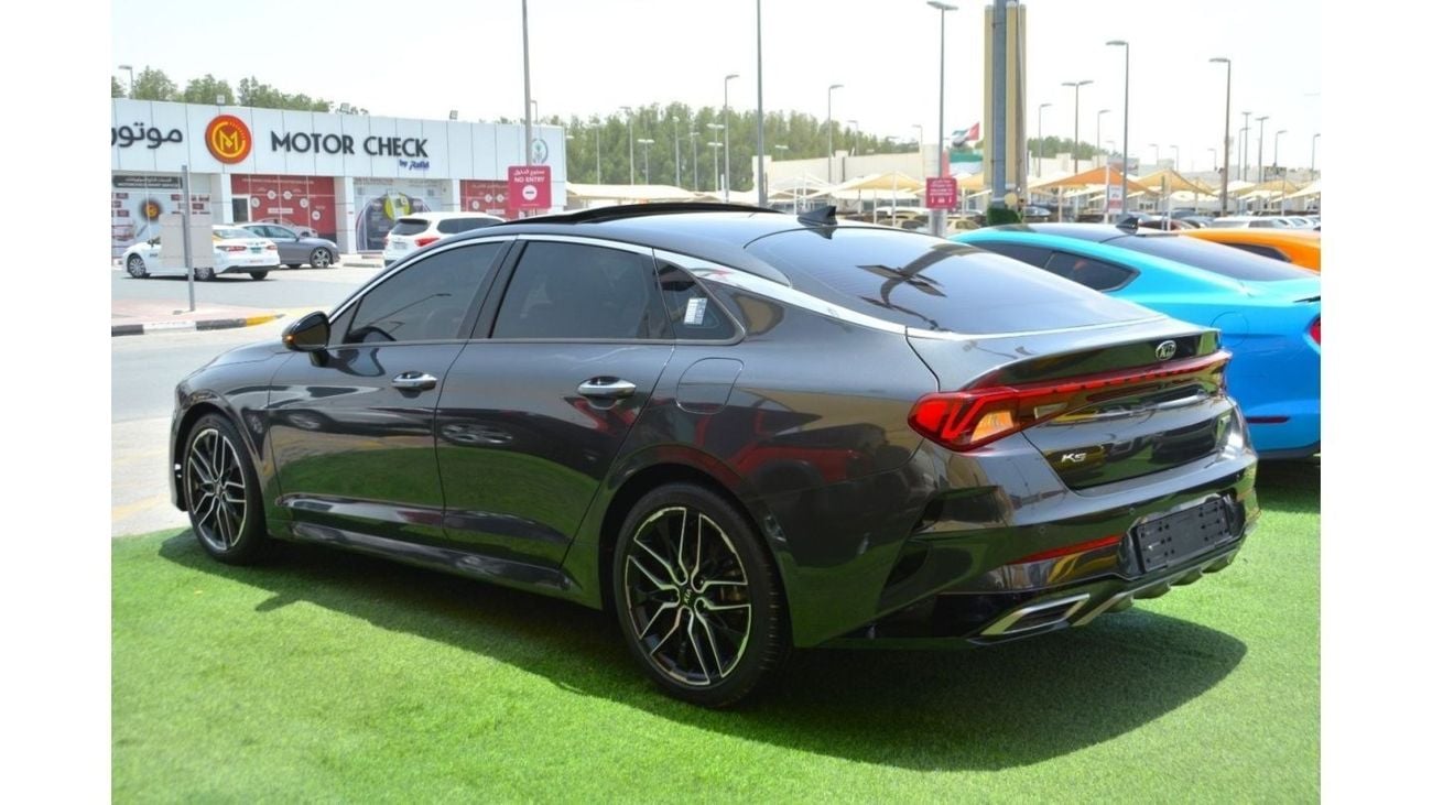 كيا K5 CLEAN TITLE //FULL OPTION--VERY GOOD CONDITION/تدخل السعودية