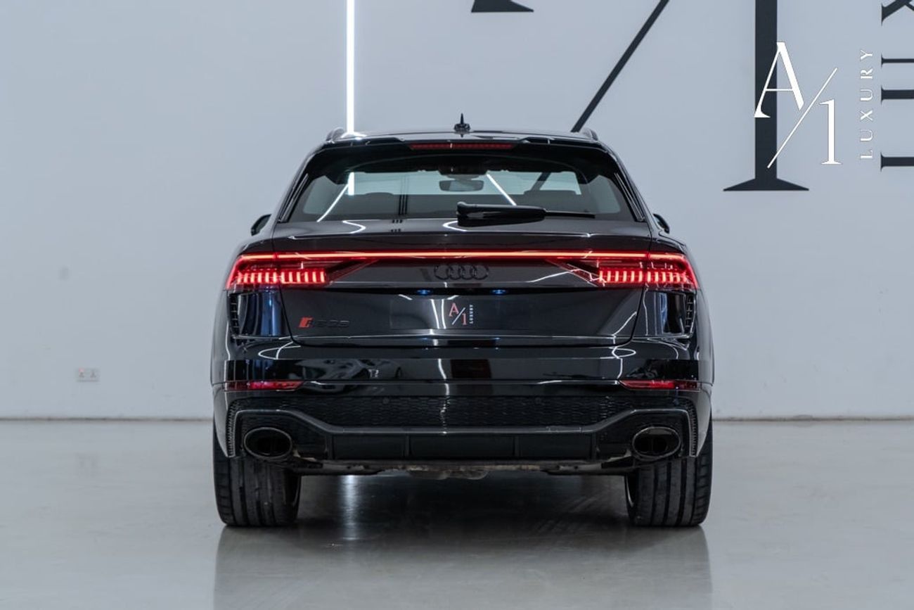 أودي RSQ8 2022 Audi RSQ8 Quattro, Carbon Fibre Package, Excellent Condition, Fully loaded, GCC Spec