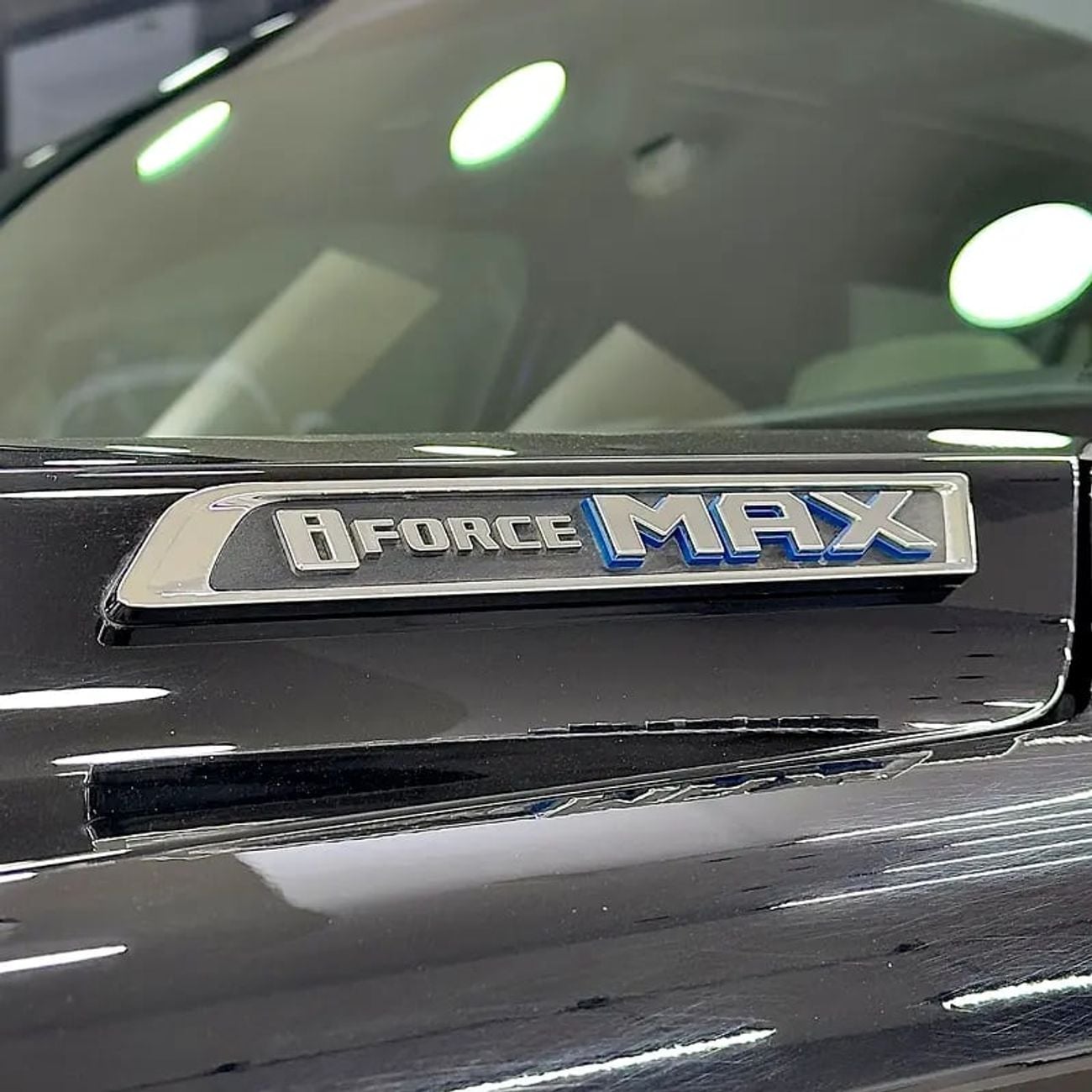 تويوتا سيكويا Capstone hybrid