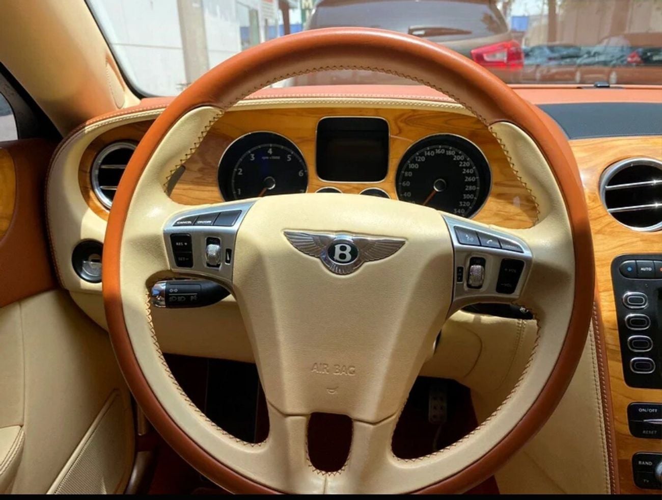 Bentley Flying Spur Speed Arabia