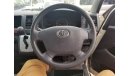 تويوتا هاياس Hiace Van RIGHT HAND DRIVE (Stock no PM 187 )