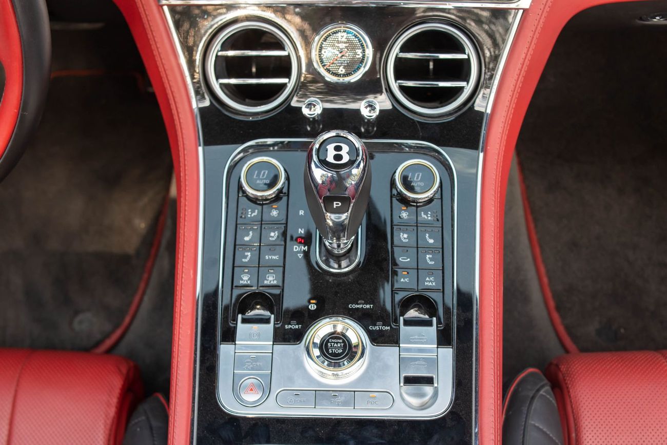 بنتلي كونتيننتال جي تي 4.0T V8