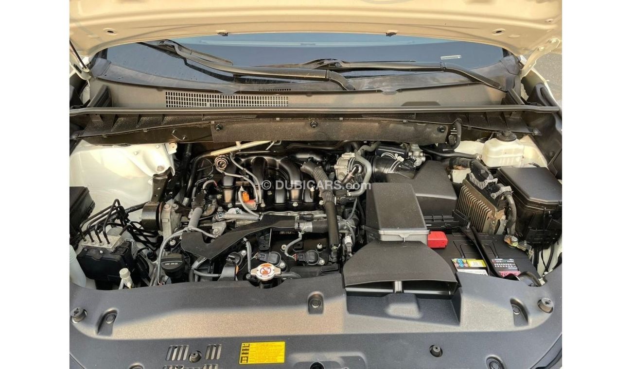 Toyota Highlander 2019 Toyota Highlander LE+ 3.5L V6 4x4 - /