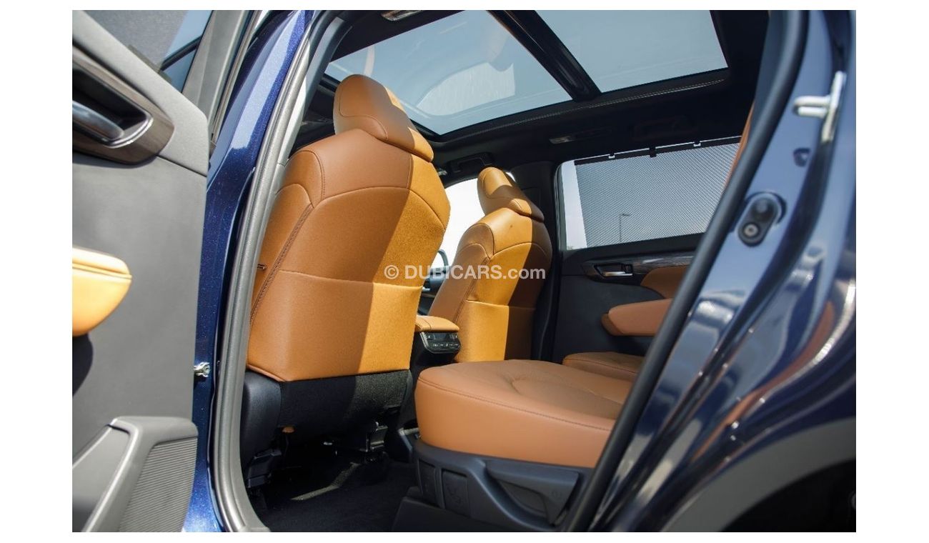 Toyota Highlander PLATINUM 4cylinder AWD. Local Registration+10%