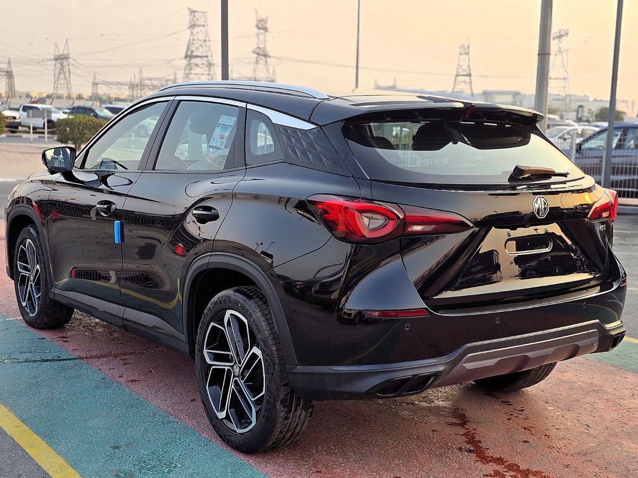 MG One MG One 1.5 LUX SUV FWD 5Doors Black Color 2024