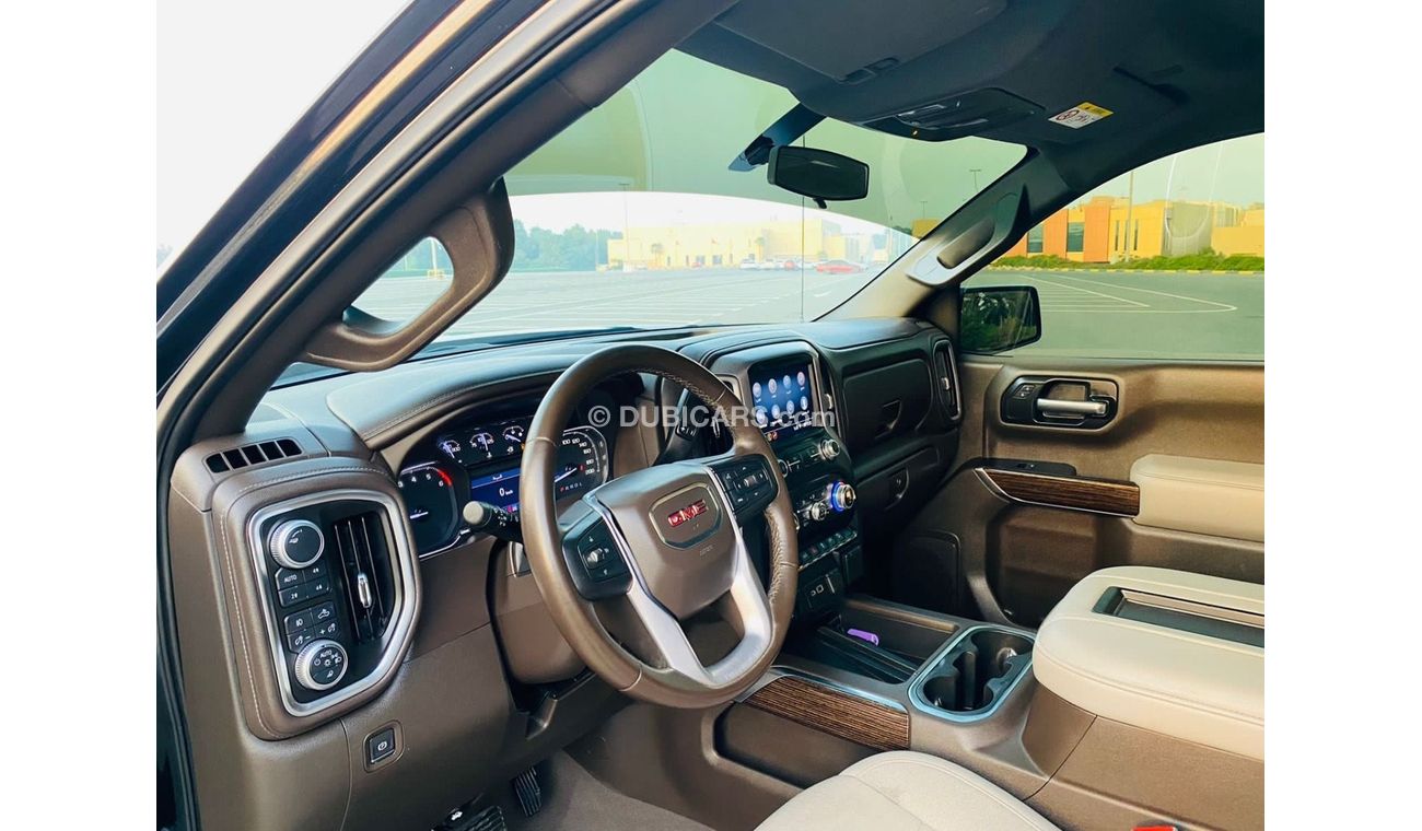 GMC Sierra PERFECT CONDITION FREE ACCIDENT