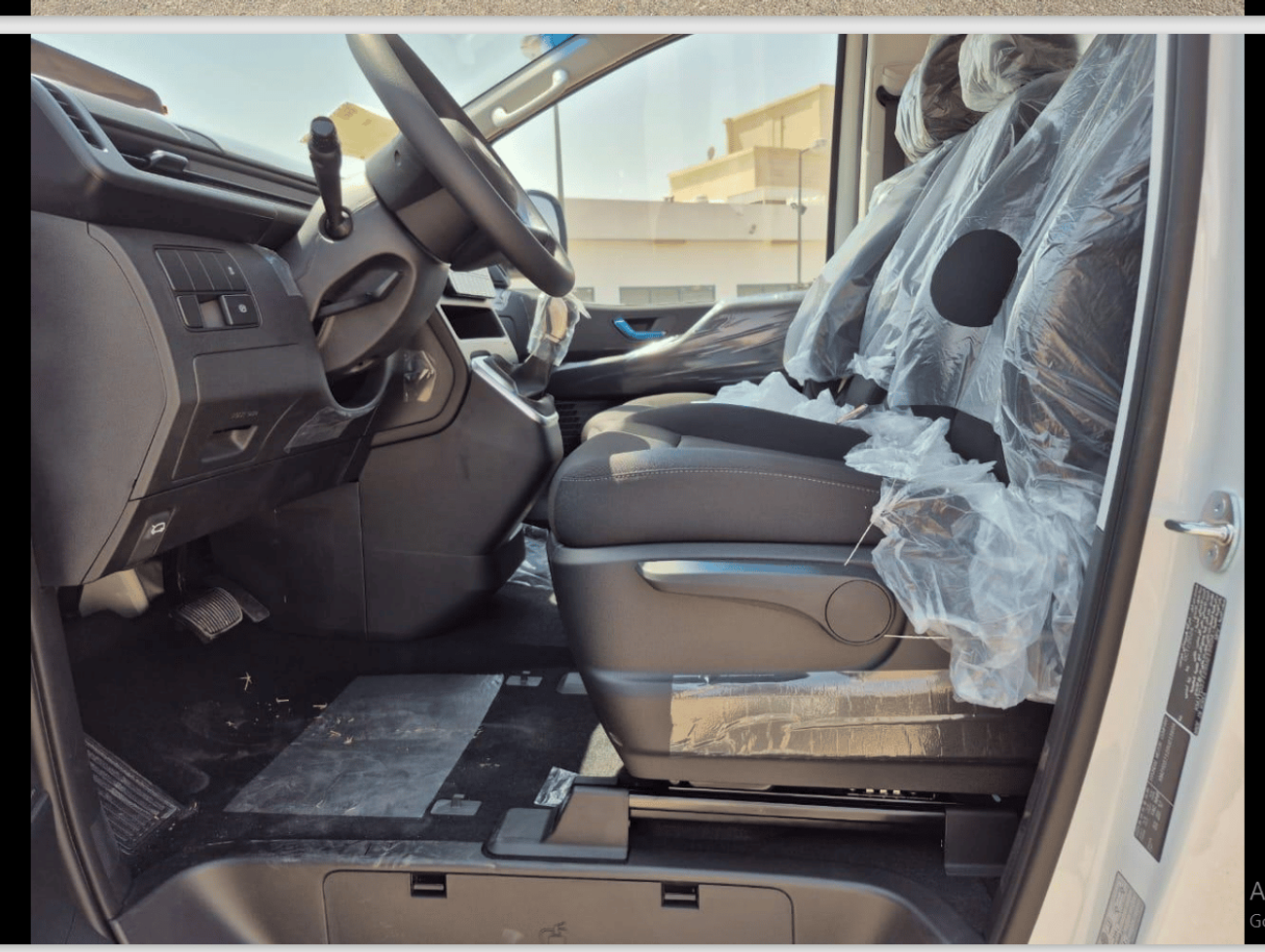 Hyundai Staria Hyundai Staria 3.5L 11-Seater (D) Petrol