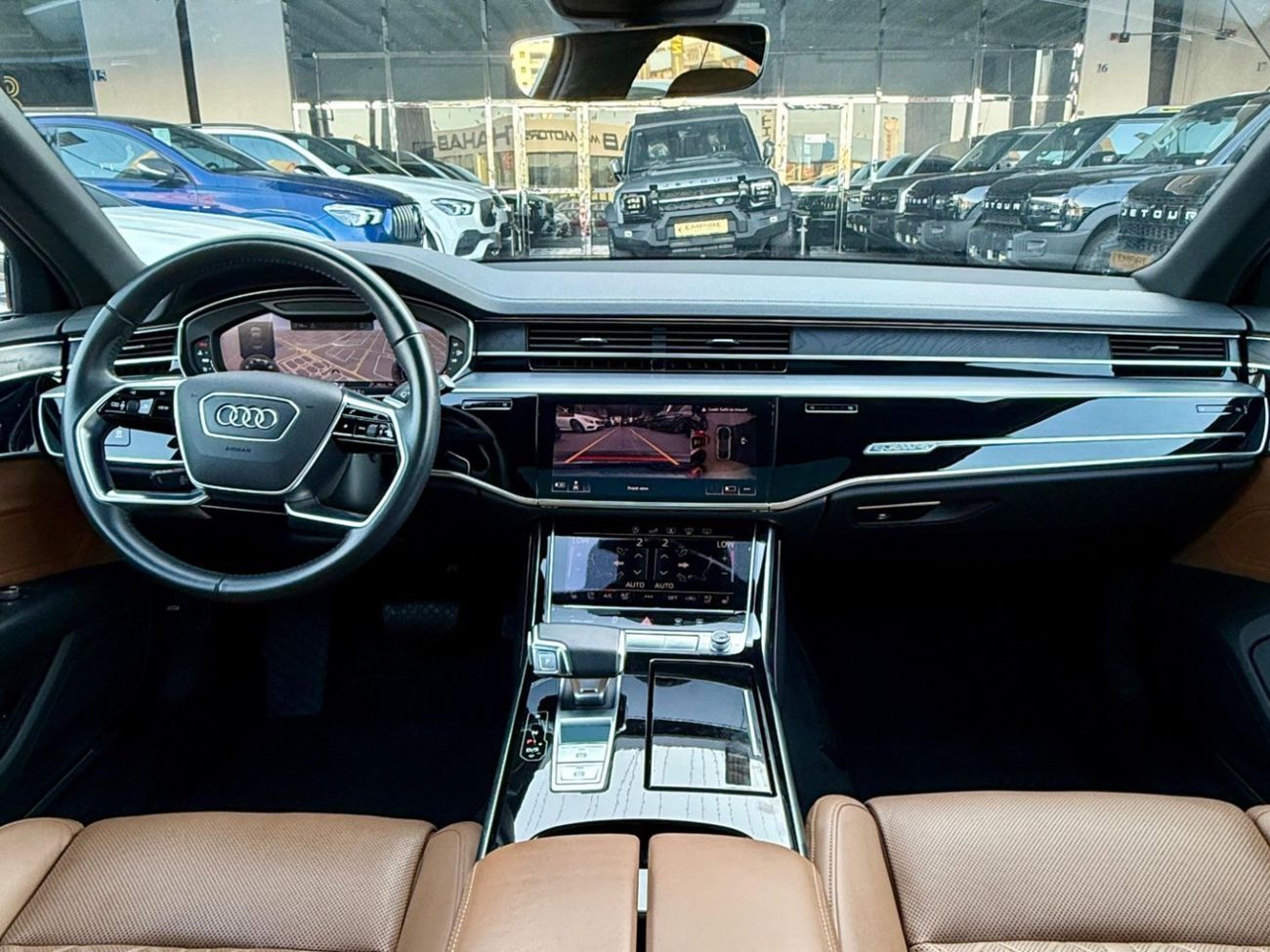 Audi A8 L 60 TFSI quattro 4.0L (460 HP)