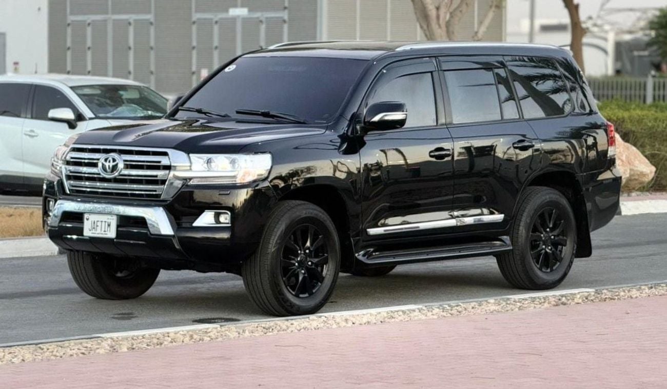 Toyota Land Cruiser 2017 | 4.5 DIESEL ENGINE | AUTOMATIC | LHD