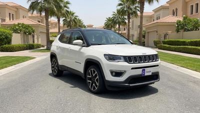 جيب كومباس LIMITED كارس24 هي سوق ضخم للسيارات المستعملة موثوق ومضمون ٪كارس24 هي سوق ضخم للسيارات المستعملة موثوق ومضمون