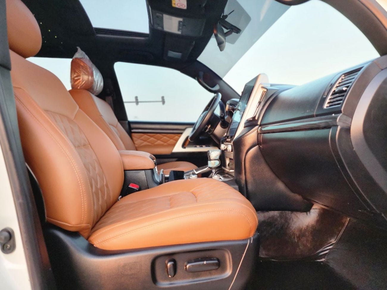 Toyota Land Cruiser VXR UPGRADE 2021