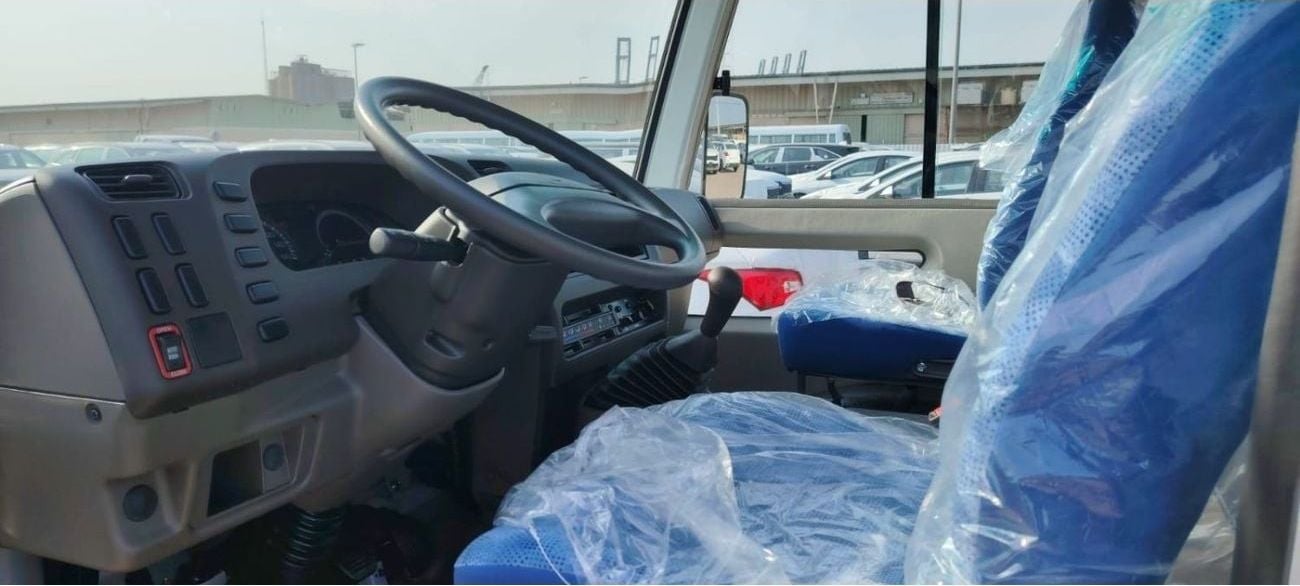 Mitsubishi Rosa Mitsubishi ROSA bus 4.0L DIESEL MY2025