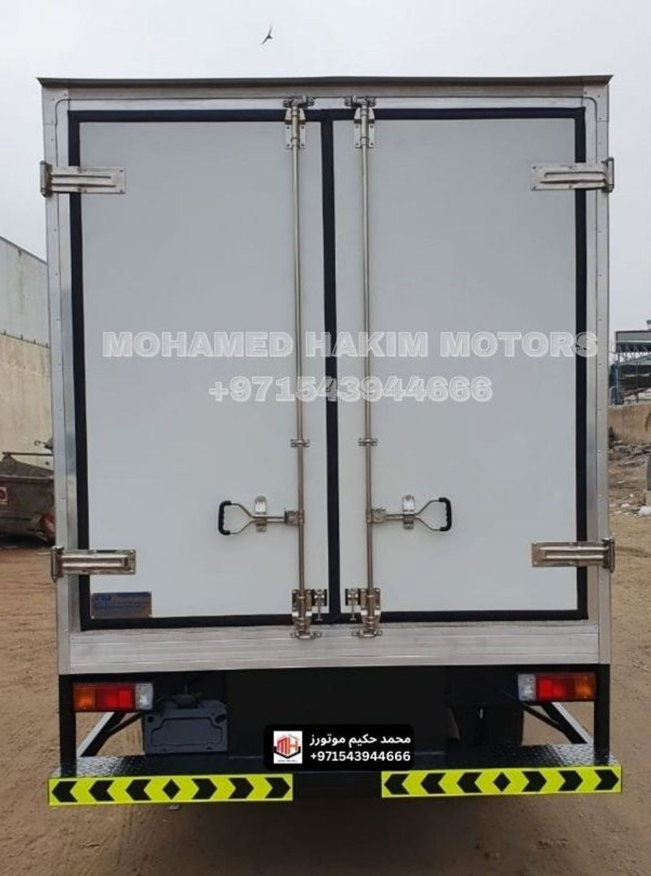 Hino 300 Hino 714 Reefer 4 ton Diesel Manual Transmission