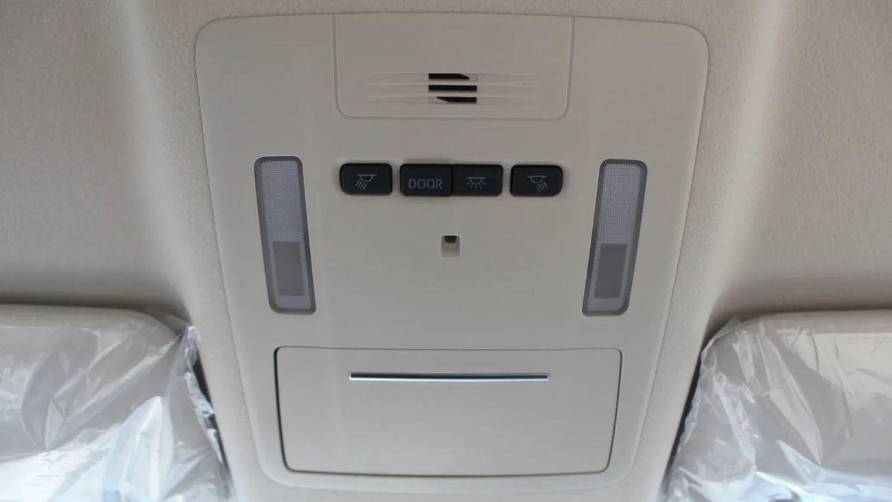 Toyota Granvia 2.8L WAGON GRANVIA 6 SEATS AT