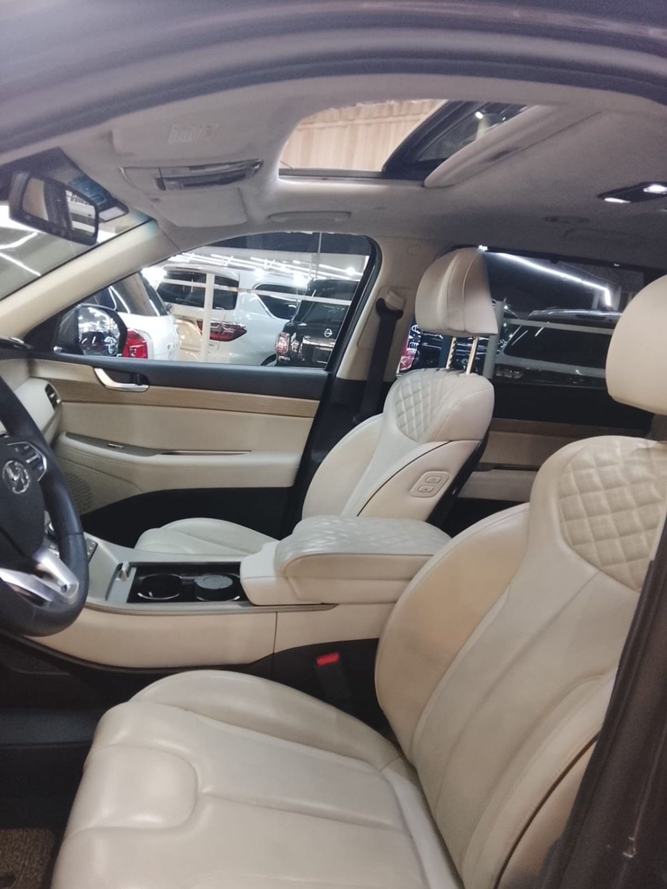 Hyundai Palisade Premium - Nappa 3.8L