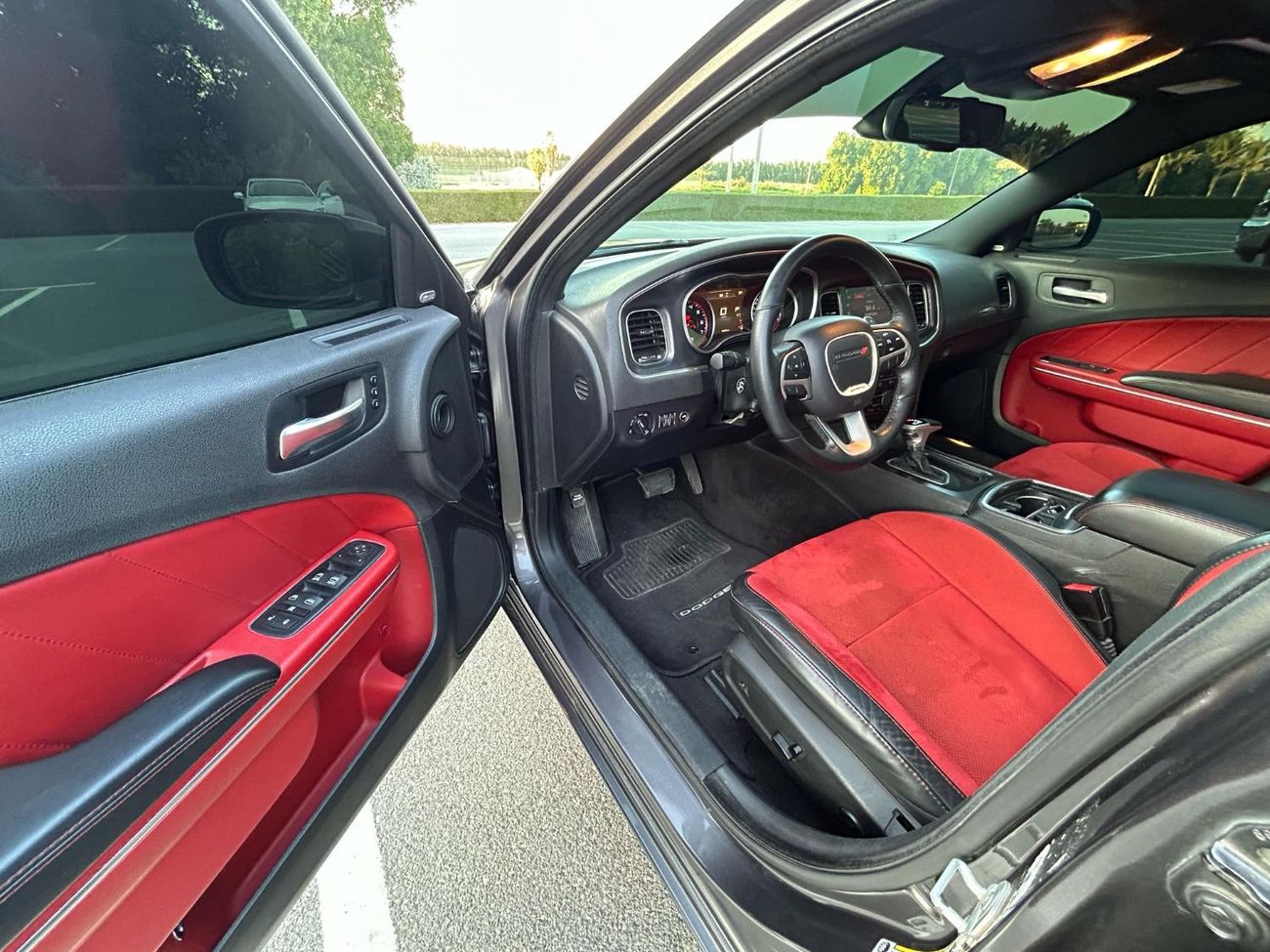 Dodge Charger R/T Road Track DODGE CHARGER R/T 2016 GCC V8 // ORGINAL PAINT // ACCIDENT FREE // PERFECT CONDITION