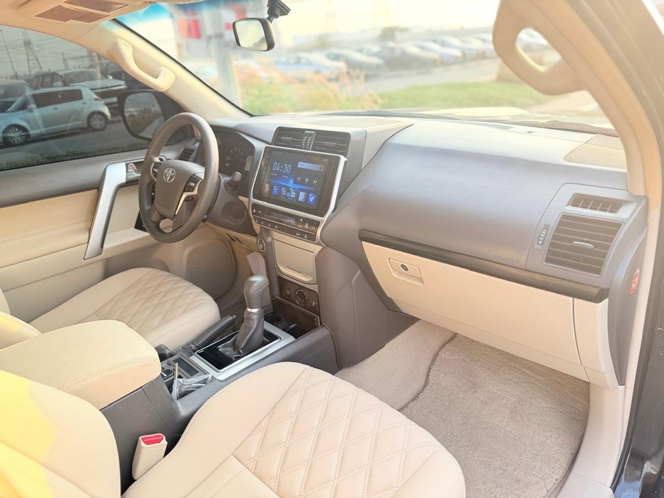 تويوتا برادو VXR 2.7L 4WD