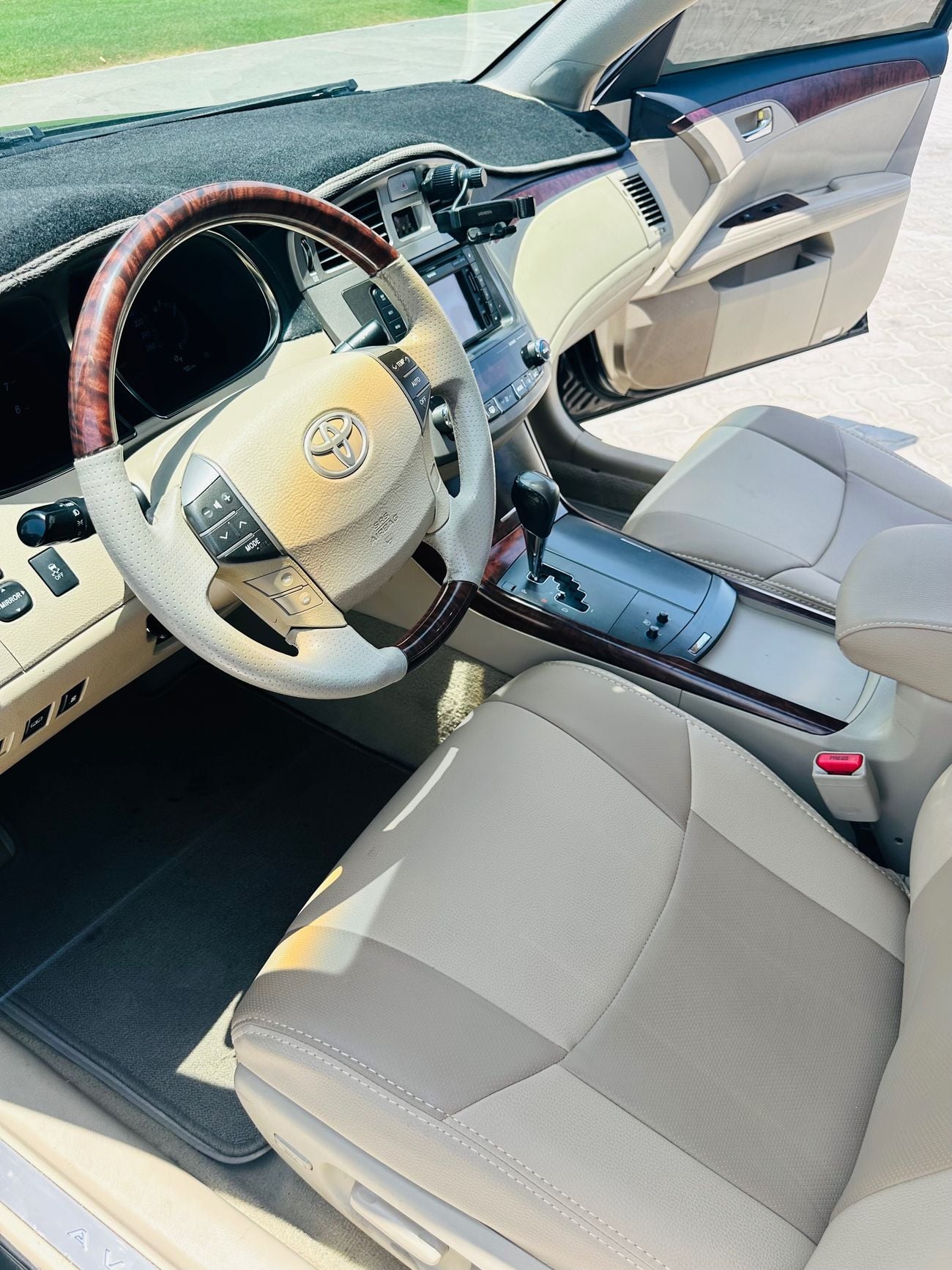 Toyota Avalon LIMITED