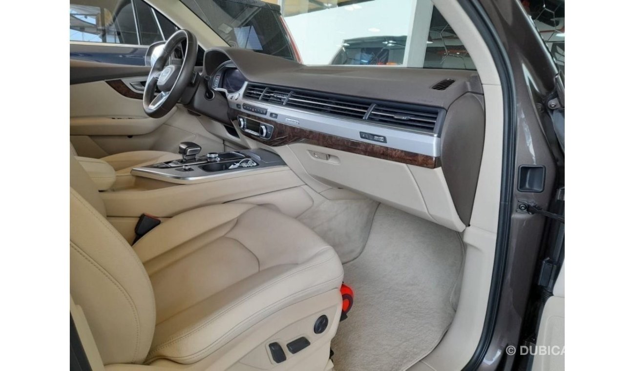 Audi Q7 AED 1,800 P.M | 2016 AUDI Q7 45 TFSI QUATTRO 3.0 L | 7 SEATS | GCC | UNDER WARRANTY