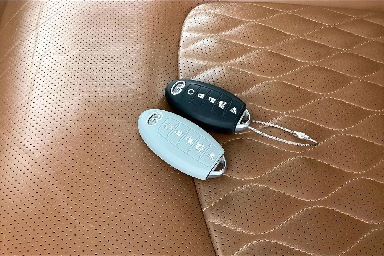 Infiniti QX80 Luxe Sensory ProActive - Black Edition | Guaranteed Warranty | 0 Down Payment