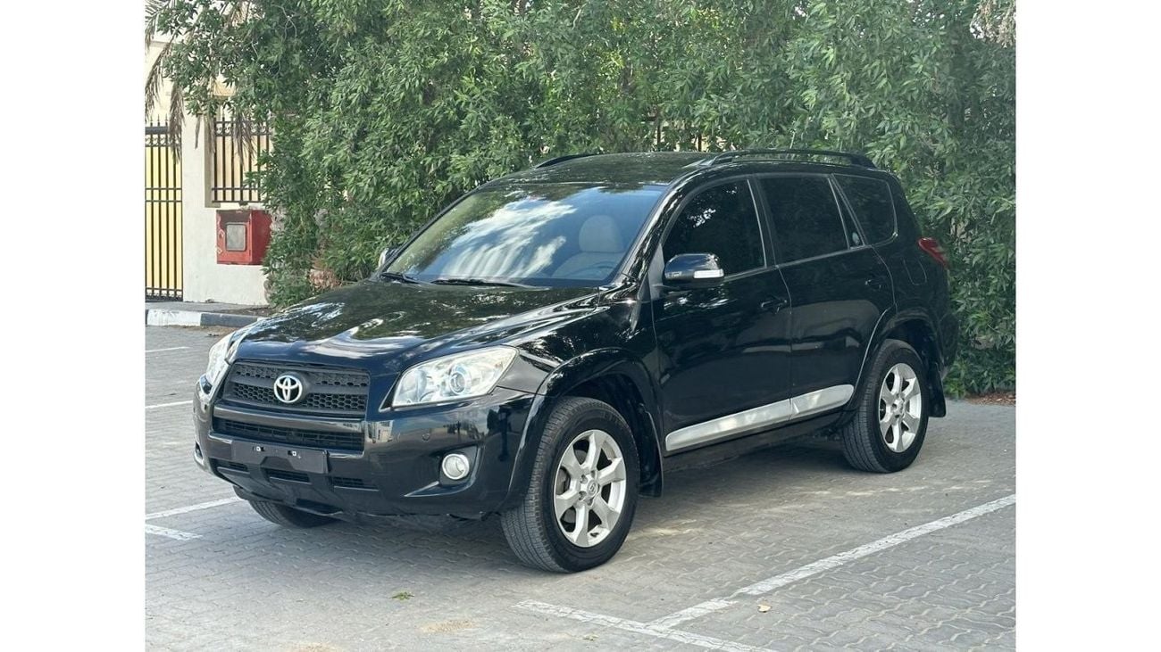 تويوتا راف ٤ تويوتا راف فور   موديل : 2009 المطلوب : 28,000 درهم الممشى : 198,000 كم مواصفات خليجية ، 4 سلندر ،حس