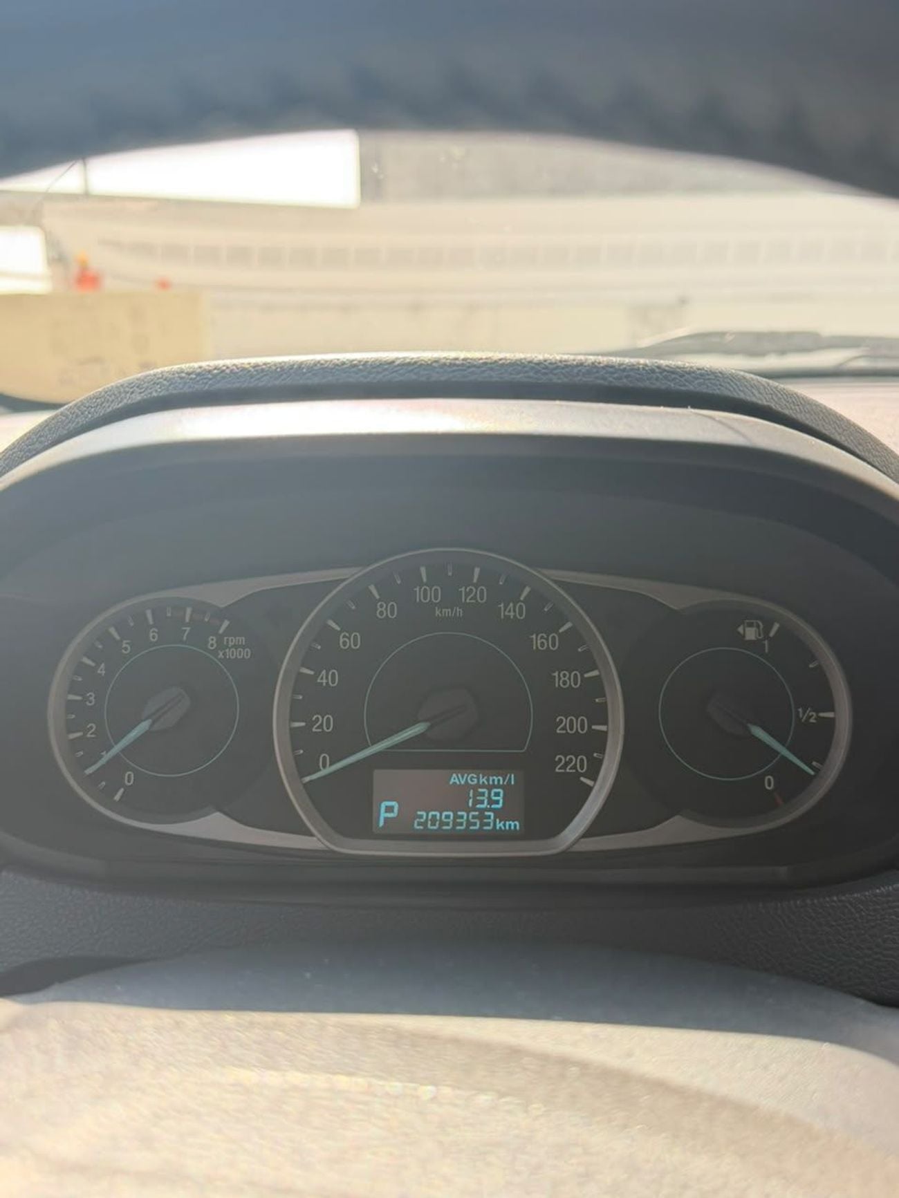فورد فيجو أمبيينتي فورد فيجو 2019 كاملة المواصفات مع عداد كيلومترات منخفض