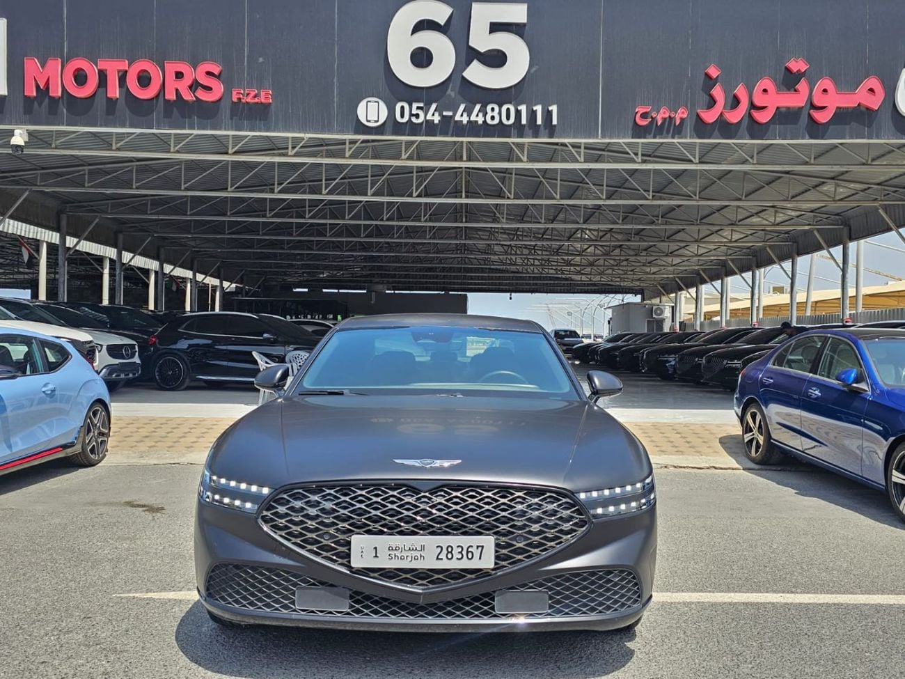 Genesis G90 PLATINUM