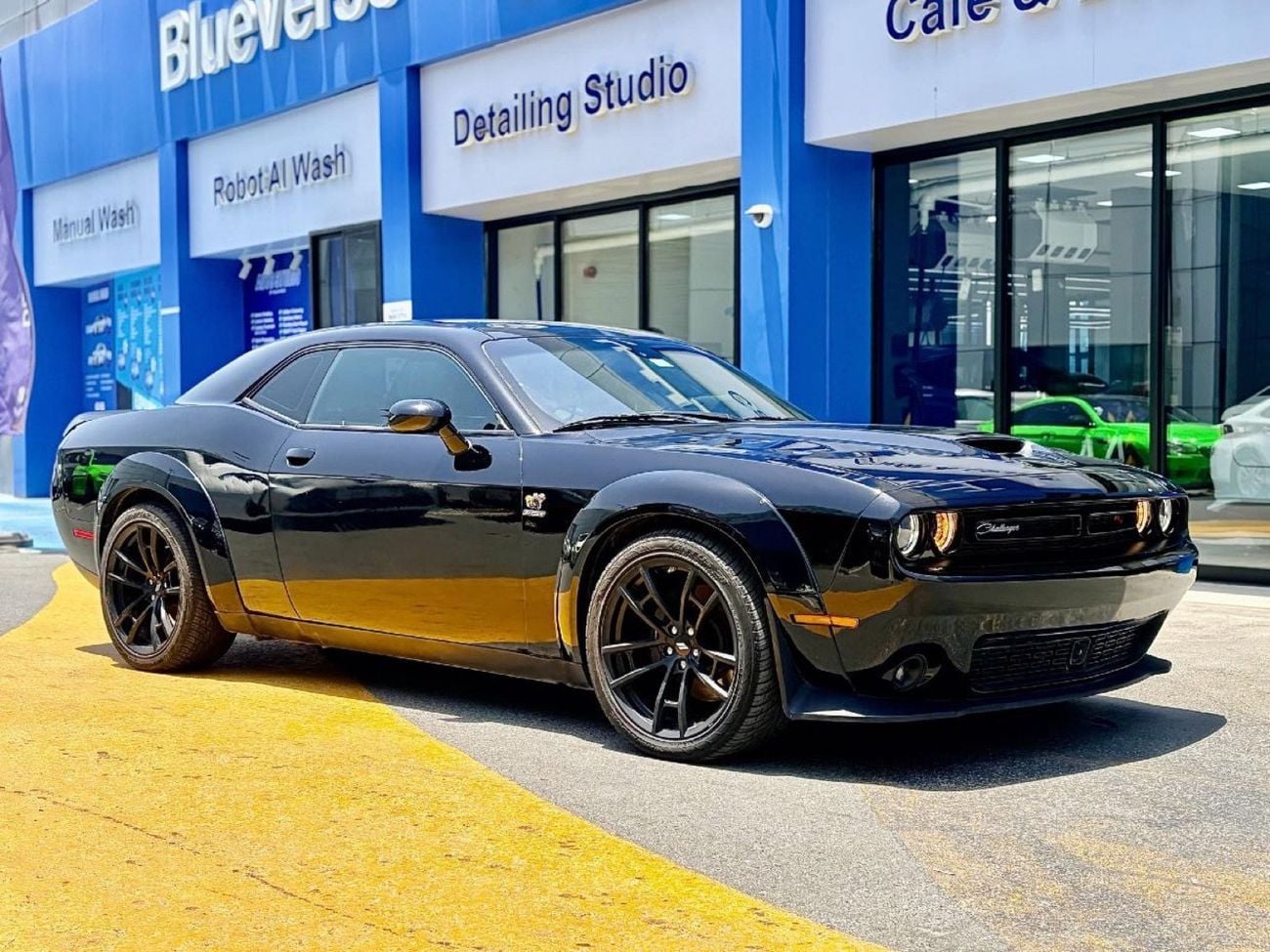 Dodge Challenger RT SCAT PACK WIDE BODY Dodge Challenger Hornet PACK WIDE BODY 6.4L V8