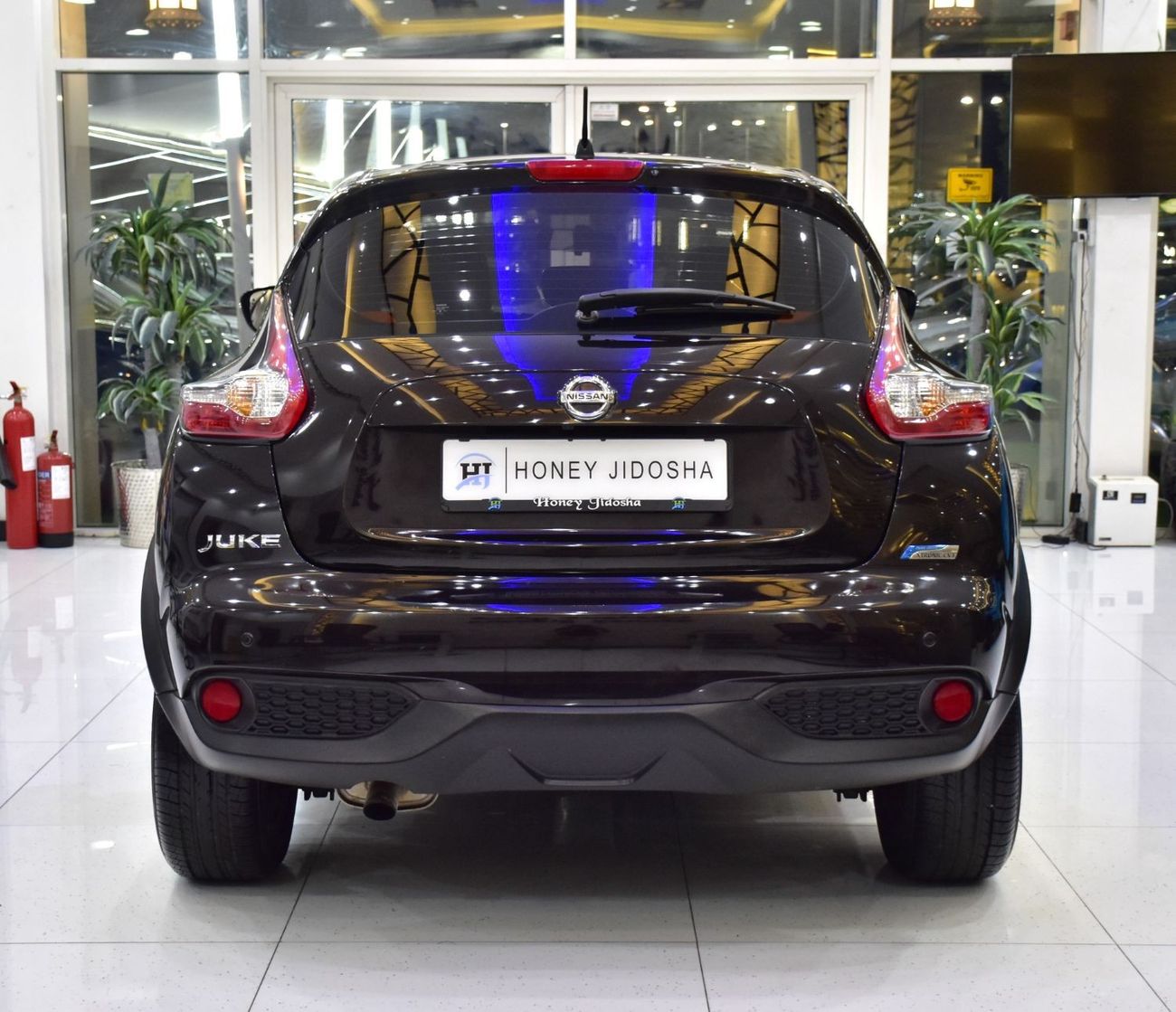 Nissan Juke EXCELLENT DEAL for our Nissan Juke ( 2015 Model ) in Dark Purple Color GCC Specs