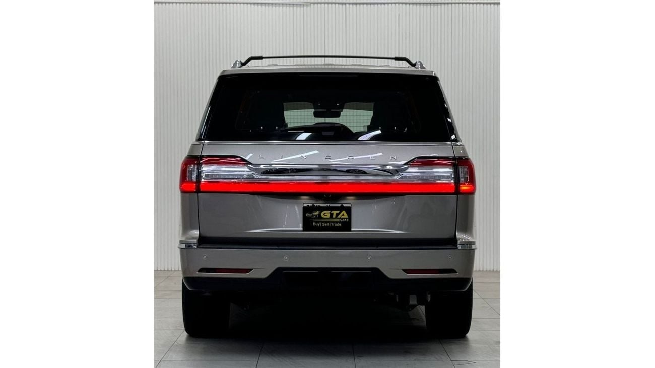 لينكولن نافيجاتور 2020 Lincoln Navigator Reserve, Nov 2025 Lincoln Warranty + Service Pack, Fully Loaded, Low Kms, GCC