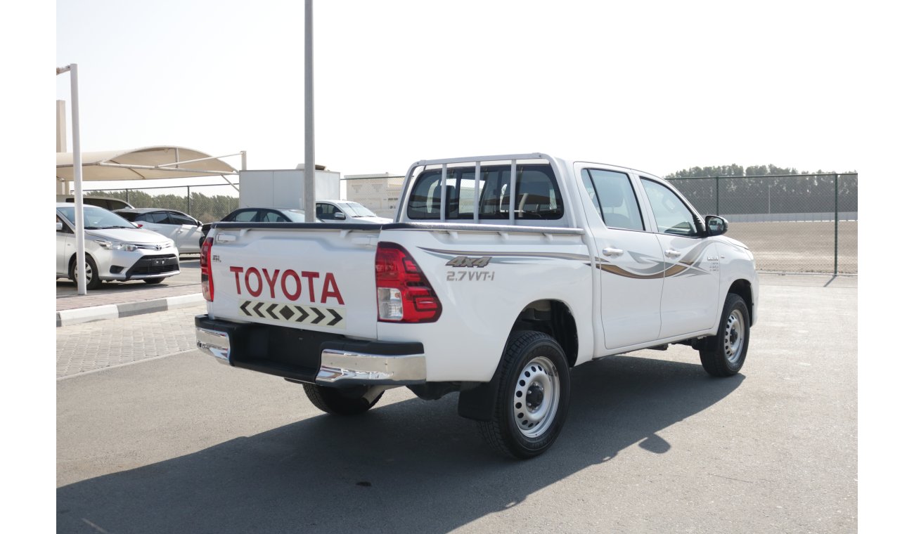 تويوتا هيلوكس GL AUTOMATIC 4X4 DUAL CABIN PICKUP