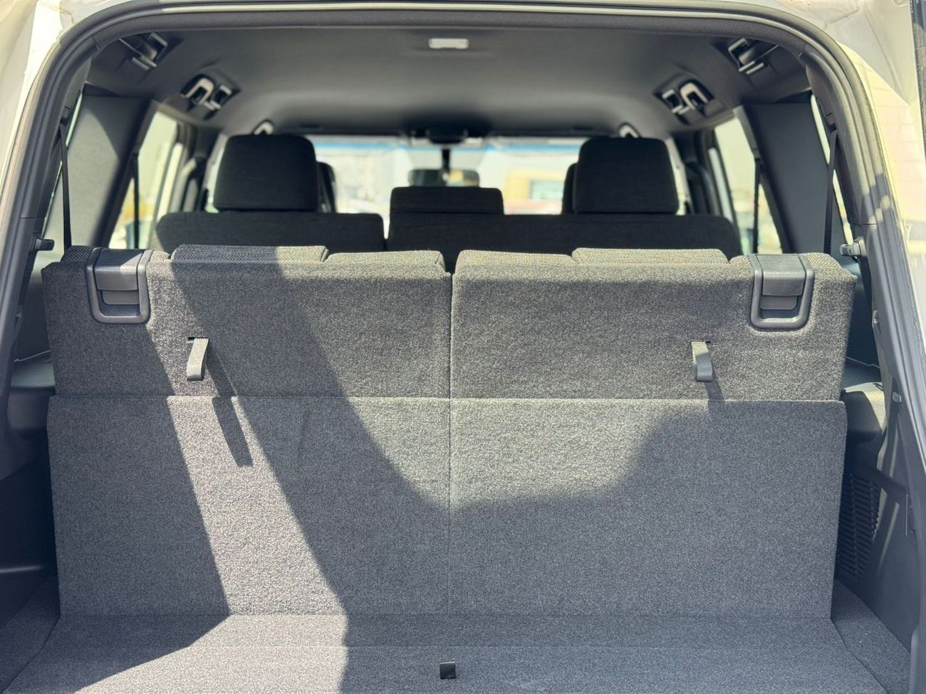 Toyota Prado TOYOTA PRADO 2024 2.8L 2024 GCC BASIC DIESEL