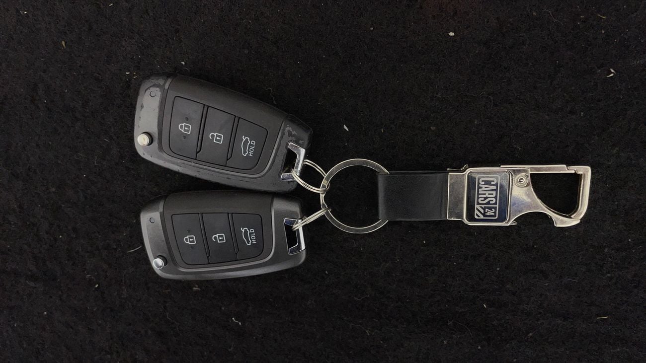 Hyundai Elantra GL 1.6 | Zero Down Payment | Free Home Test Drive